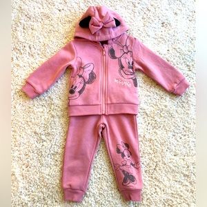 Disney girls Minnie Mouse zip front sweatsuit with Minnie ears ❤️FREE SHIPPING❤️